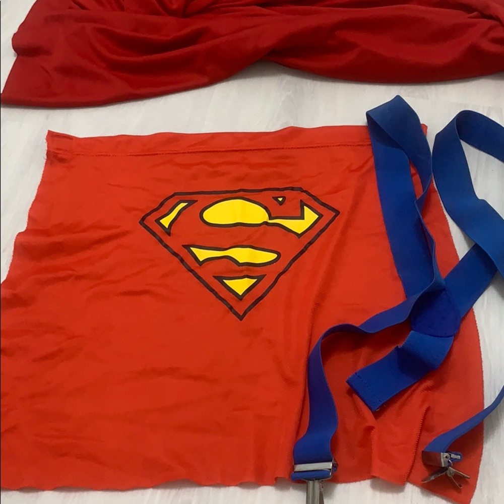 Superman costume accessories